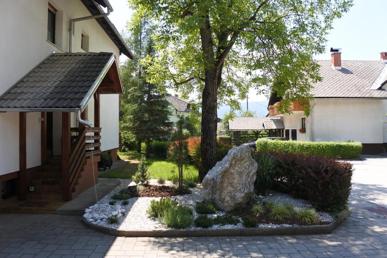 Apartma Vrh Lesce  Exterior foto